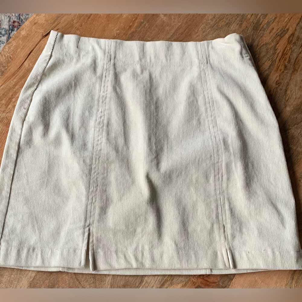 Off-White/Cream Corduroy skirt